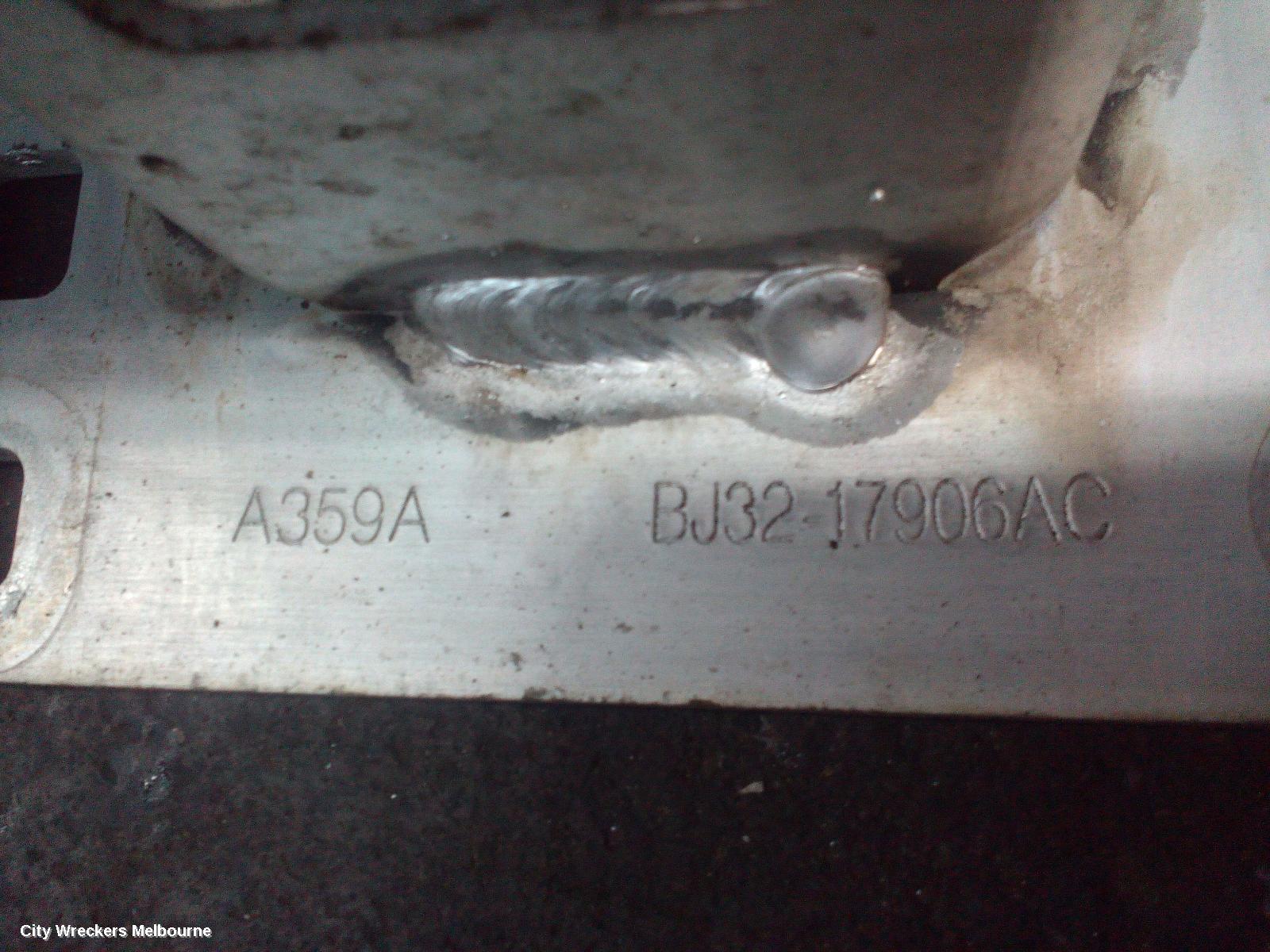 LAND ROVER RANGEROVER EVOQUE R/BAR BRACKET/REINFO, L538, 11/2011 - 01/2019