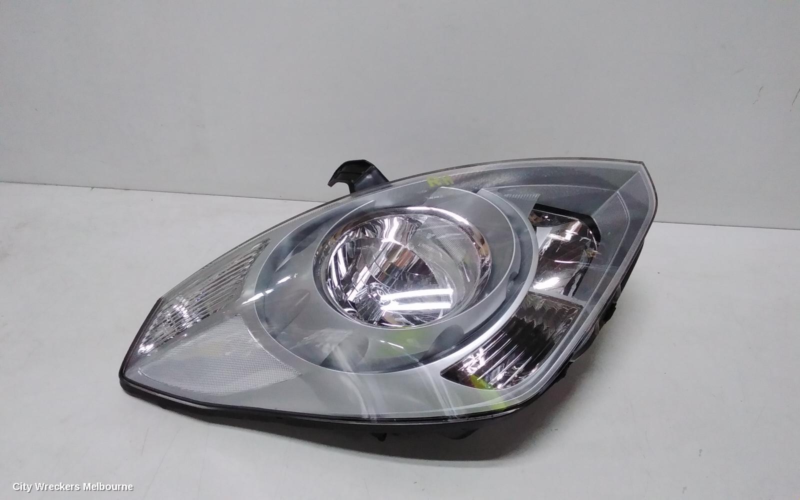 HYUNDAI ILOAD/IMAX RIGHT HEADLAMP, TQ, ILOAD/IMAX, HALOGEN TYPE, 11/2007 - 02/2018