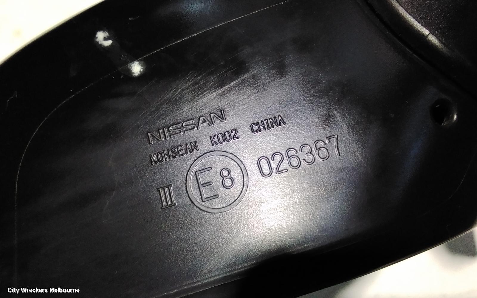 NISSAN PULSAR RIGHT DOOR MIRROR, B17, SEDAN, MANUAL FOLD TYPE, 12/2012 - 12/2017