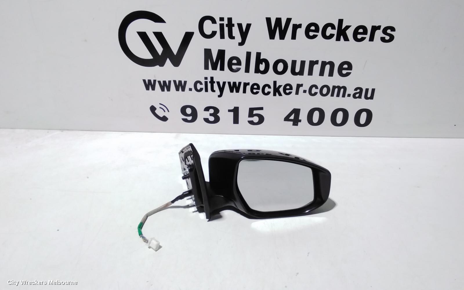 NISSAN PULSAR RIGHT DOOR MIRROR, B17, SEDAN, MANUAL FOLD TYPE, 12/2012 - 12/2017