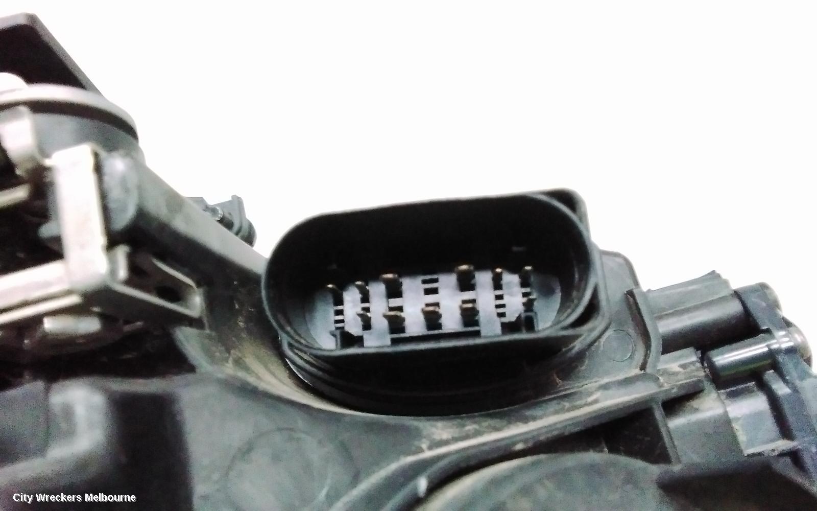 AUDI A4 LEFT HEADLAMP, B8 8K, XENON-ADAPTIVE TYPE, 07/2012 - 01/2016