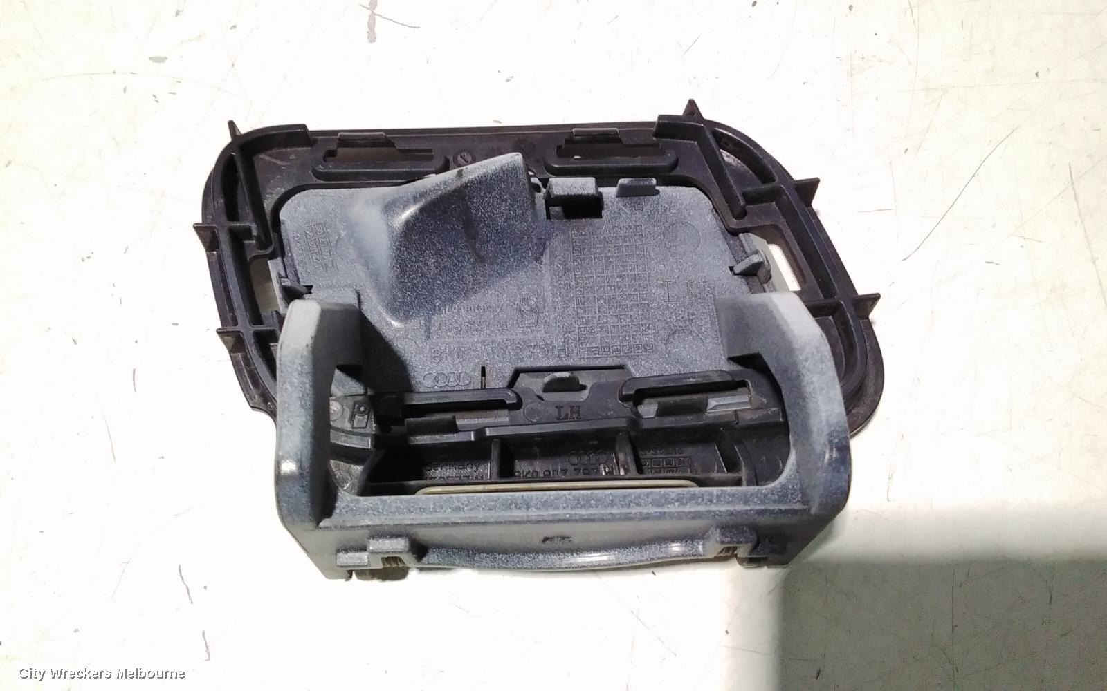 AUDI A4 WASHER JET, B8 8K, 07/2012 - 09/2015