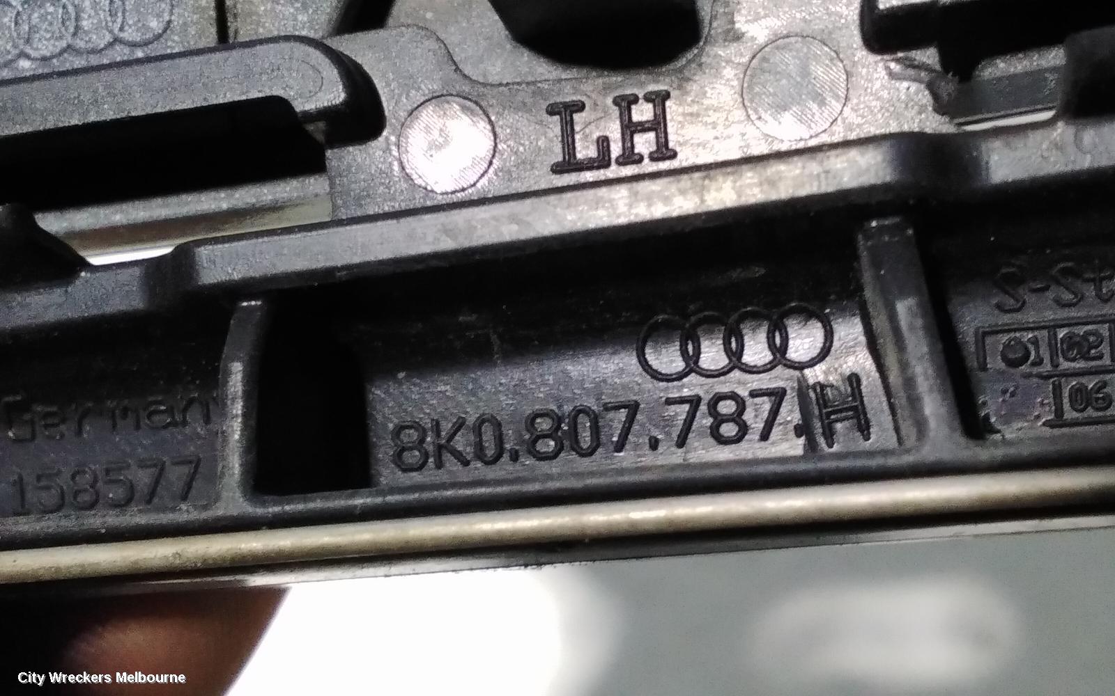 AUDI A4 WASHER JET, B8 8K, 07/2012 - 09/2015
