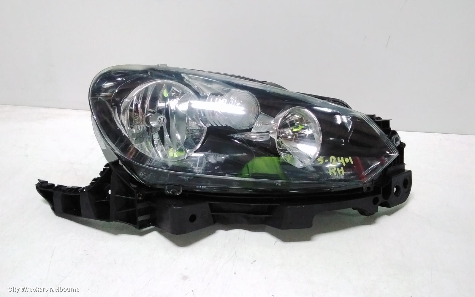 VOLKSWAGEN GOLF RIGHT HEADLAMP, GEN 6, CABRIO, HALOGEN TYPE, 07/2011 - 01/2016