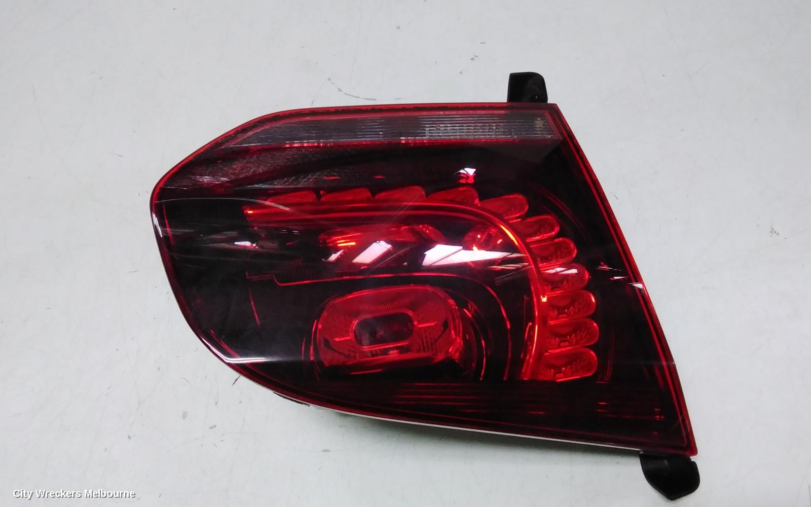 VOLKSWAGEN GOLF REAR GARNISH, BOOTLID LAMP (LH SIDE), GEN 6, 08/2011 ONWARDS