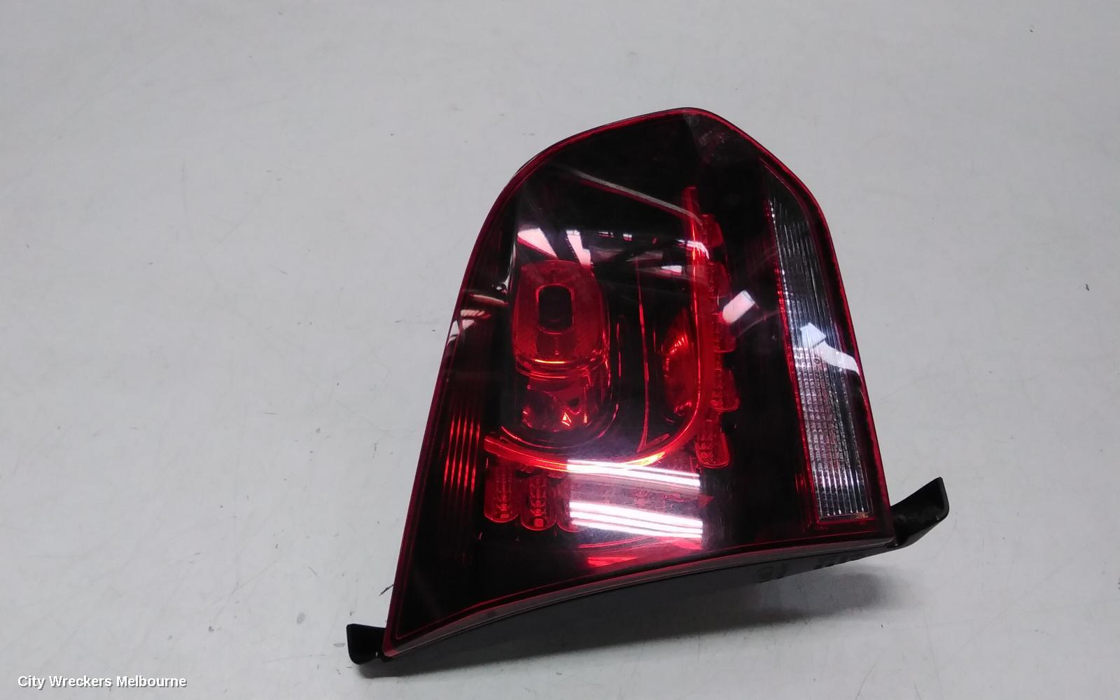 VOLKSWAGEN GOLF REAR GARNISH, BOOTLID LAMP (LH SIDE), GEN 6, 08/2011 ONWARDS