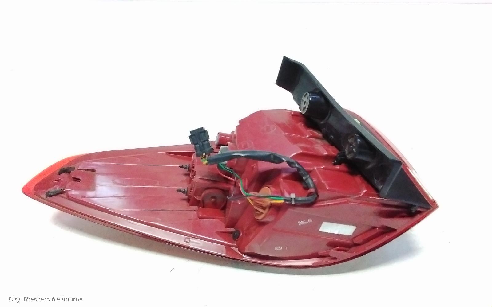 KIA RONDO RIGHT TAILLIGHT, RP, STANDARD TYPE, SI/SLI, 06/2013 - 12/2018