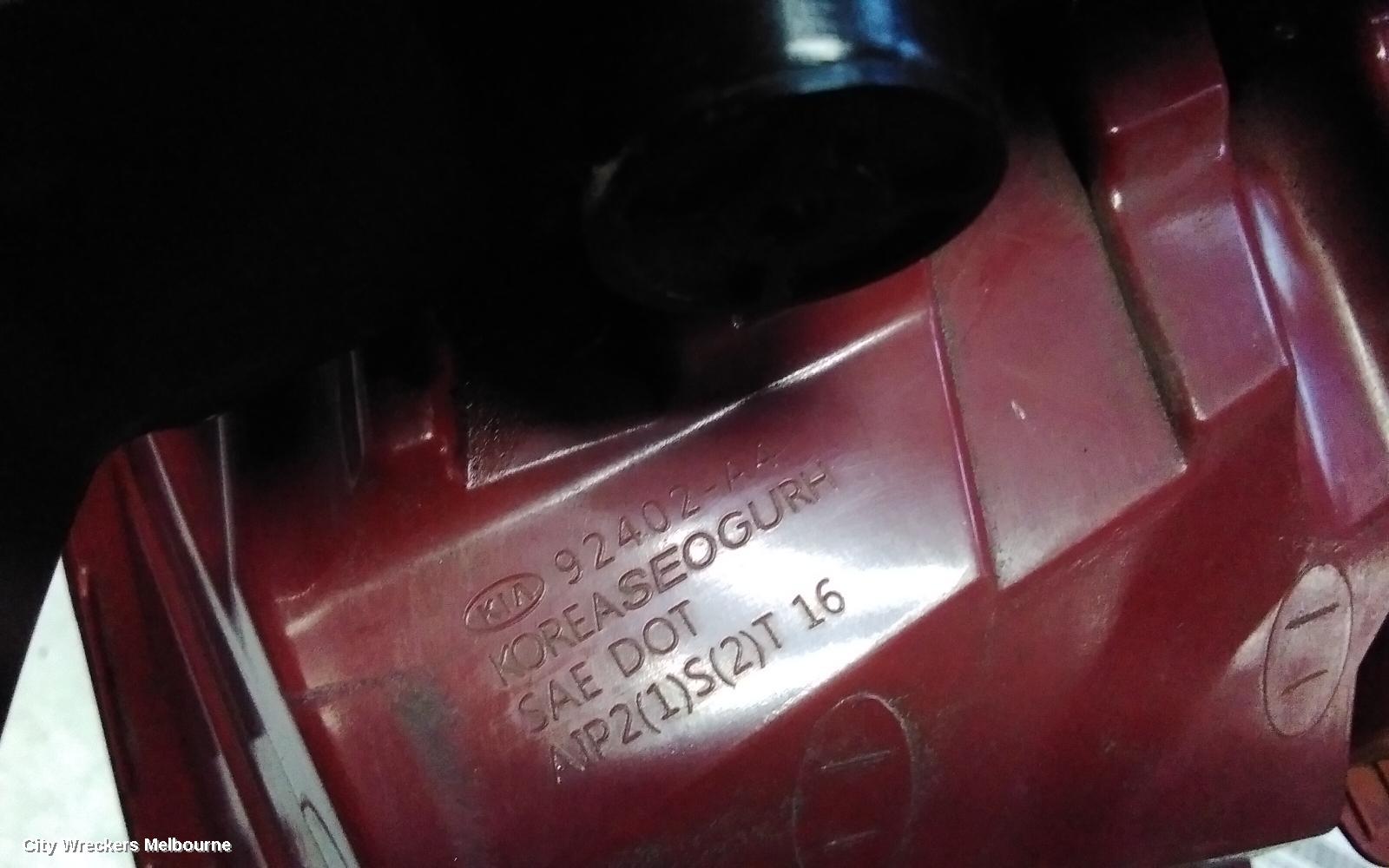 KIA RONDO RIGHT TAILLIGHT, RP, STANDARD TYPE, SI/SLI, 06/2013 - 12/2018