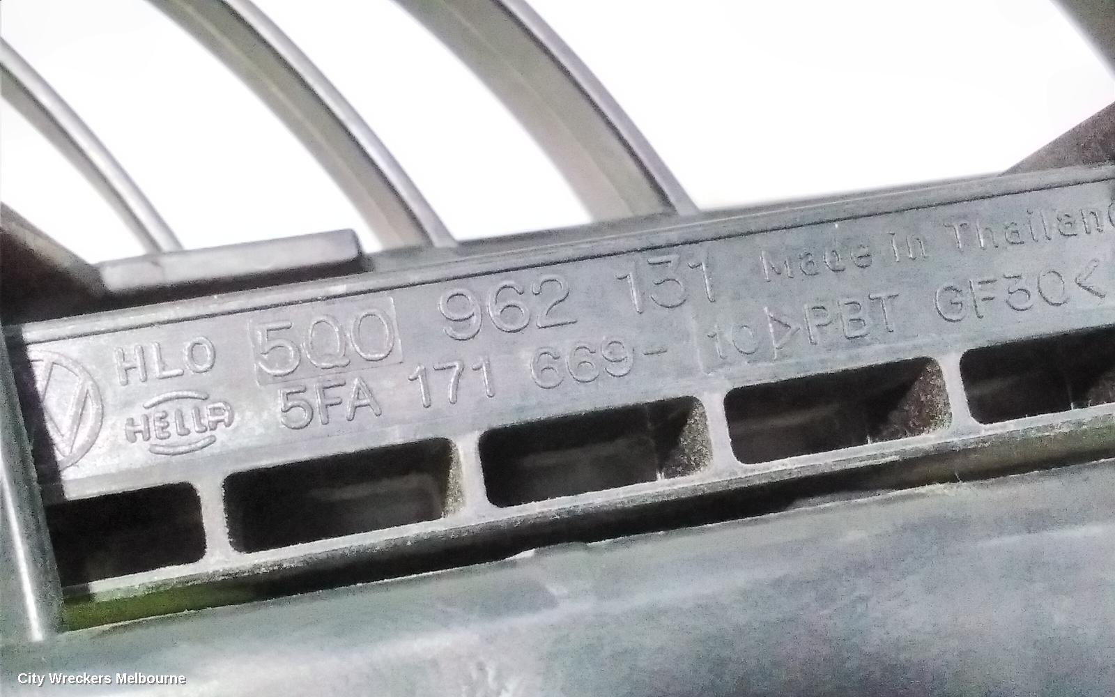 VOLKSWAGEN TIGUAN, 5NA, 06/2016 - 02/2024, REAR CENTRE BRAKET: 108157