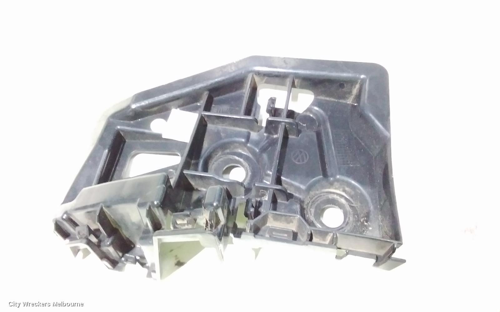VOLKSWAGEN TIGUAN, 5NA, 06/2016 - 02/2024, RHR BAR BRAKET: 108158