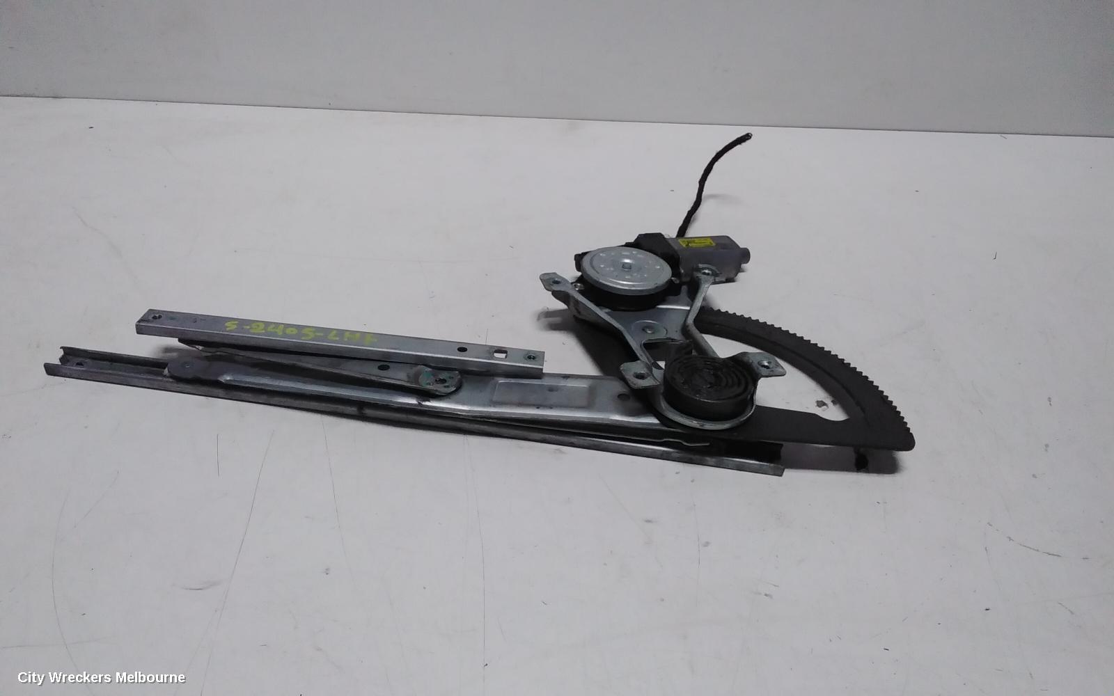 LDV V80 LEFT FRONT WINDOW REG/MOTOR, VAN, 01/2013 ONWARDS