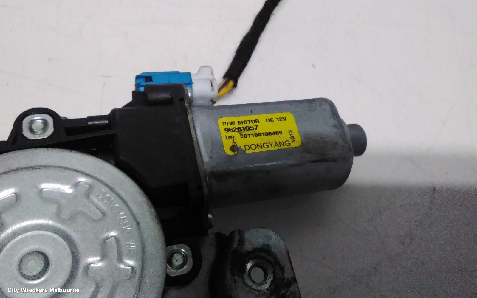 LDV V80 LEFT FRONT WINDOW REG/MOTOR, VAN, 01/2013 ONWARDS