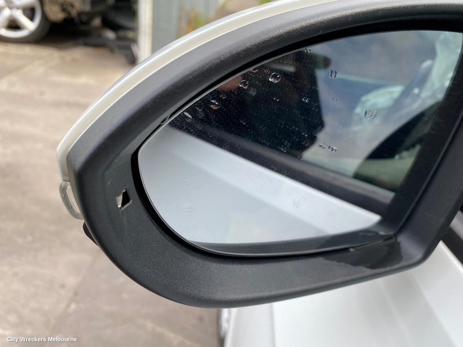 VOLKSWAGEN GOLF LEFT TAILLIGHT, GEN 7, HATCH, STANDARD, NON LED TYPE, 03/2013 - 03/2017
