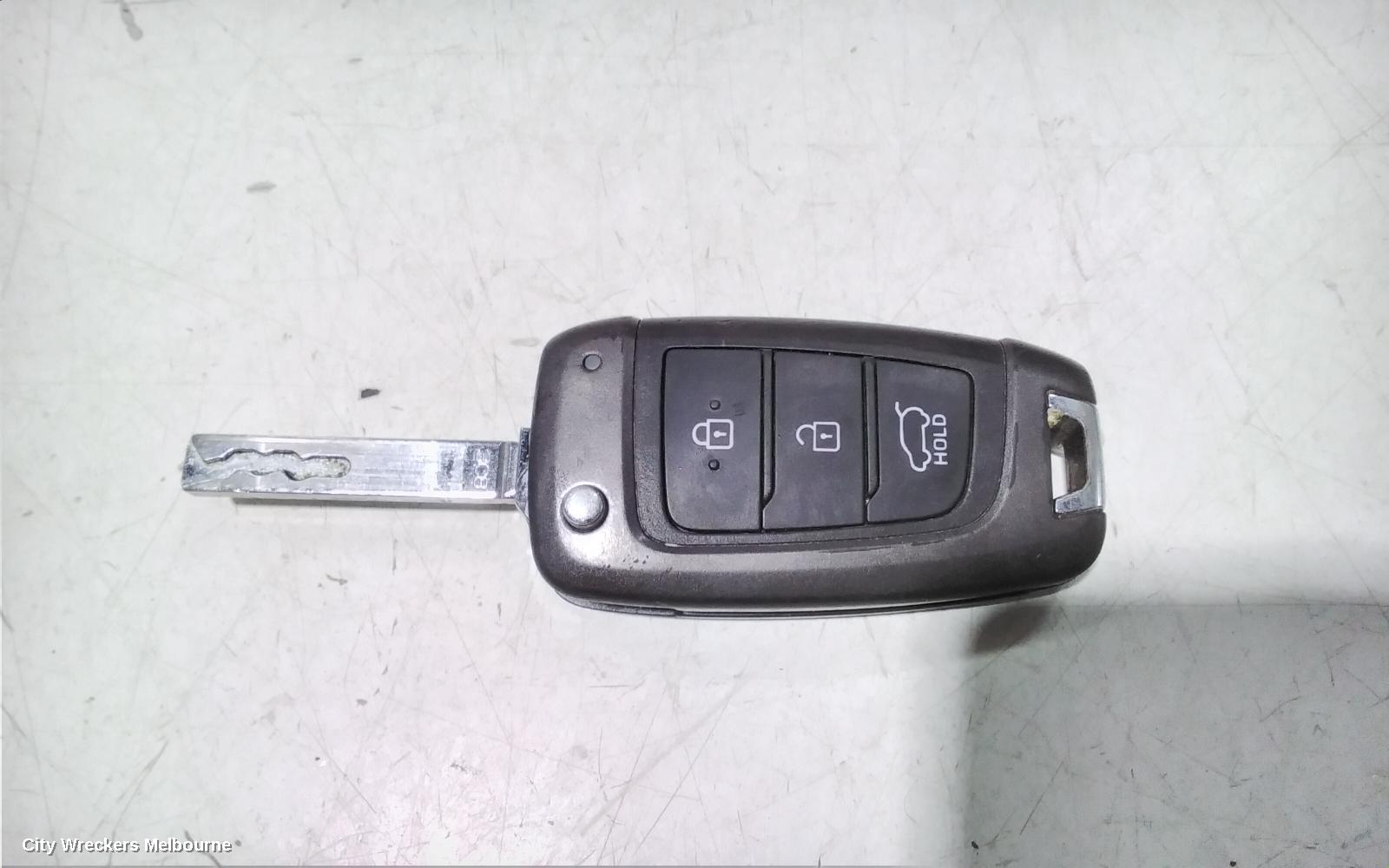 HYUNDAI I30 IGNITION W/ KEY, PD, HATCH, 03/2017 ONWARDS