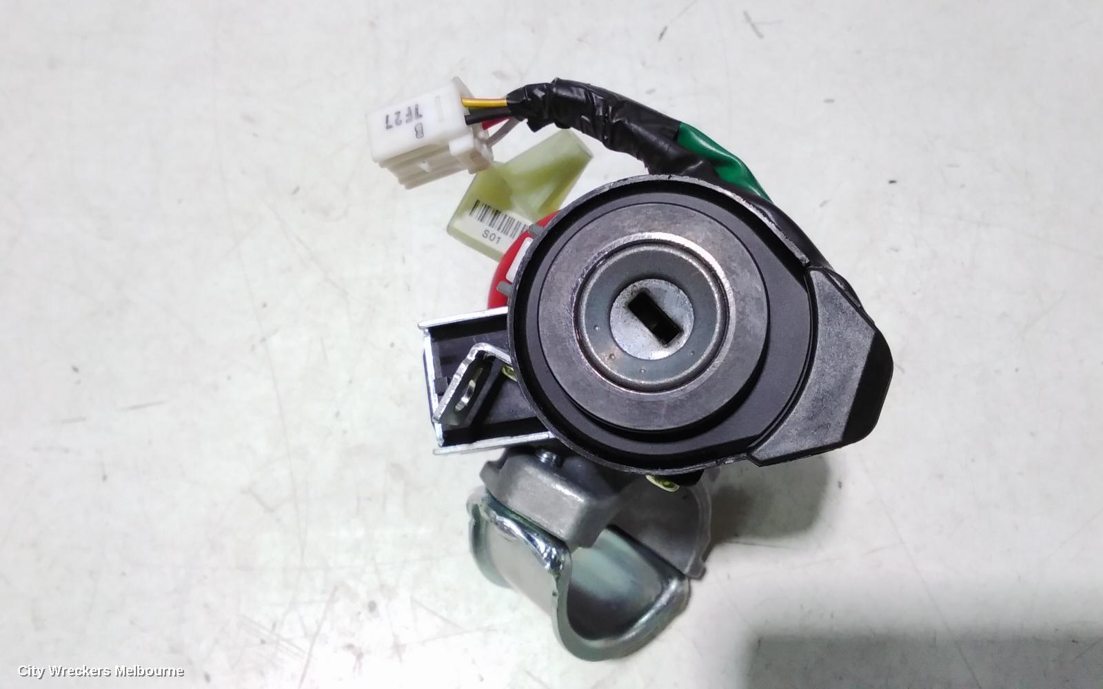 HYUNDAI I30 IGNITION W/ KEY, PD, HATCH, 03/2017 ONWARDS