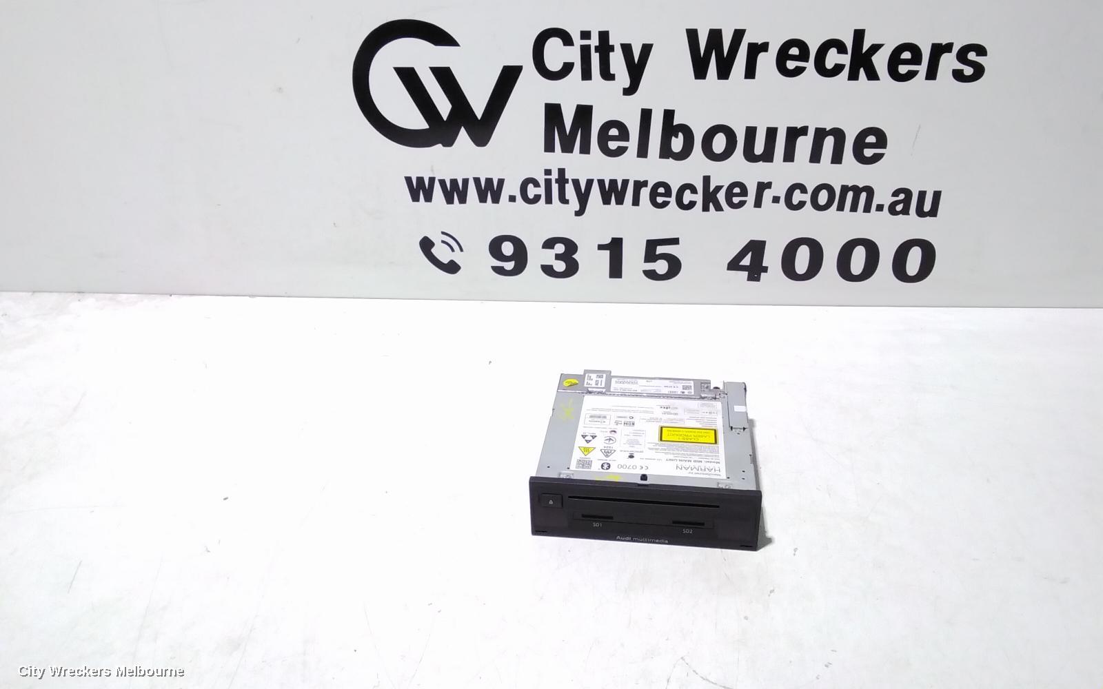 AUDI A3 RADIO/CD/DVD/SAT/TV, MULTIMEDIA 2X SD (IN GLOVEBOX), P/N 8V0035022A, 8V, 11/2015 - 10/2020