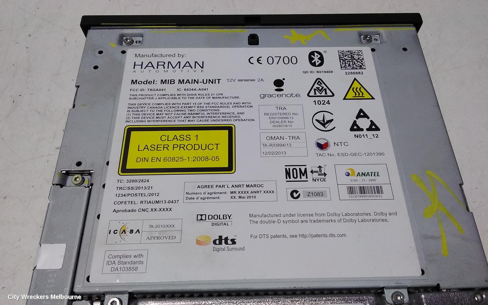 AUDI A3 RADIO/CD/DVD/SAT/TV, MULTIMEDIA 2X SD (IN GLOVEBOX), P/N 8V0035022A, 8V, 11/2015 - 10/2020
