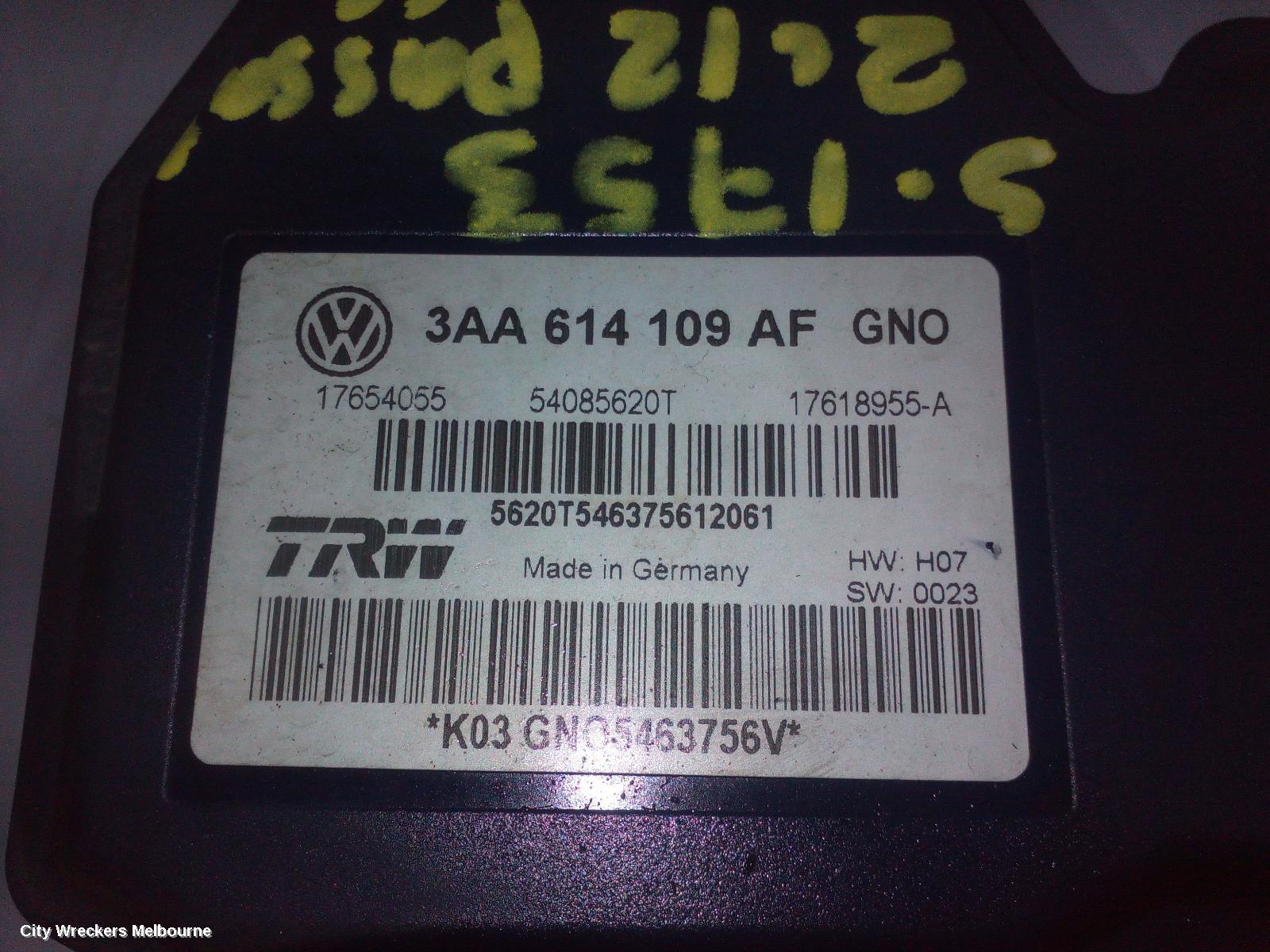 VOLKSWAGEN PASSAT ABS PUMP/MODULATOR, 3CC, ON MODULE P/N 3AA614109AF, 01/2009 - 06/2012