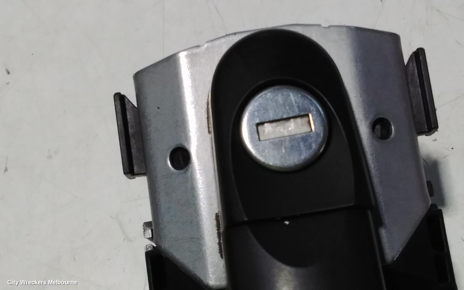 VOLKSWAGEN CADDY DOOR HANDLE, RH REAR, OUTER, BLACK, 2KN, 12/2015 - 02/2021