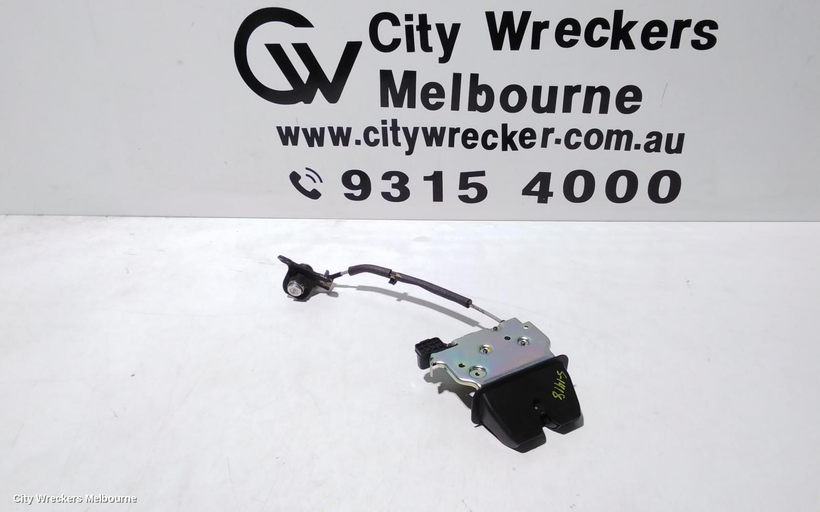 HYUNDAI GENESIS DOOR/BOOT/GATE LOCK, BOOTLID LOCK, NON POWER OPERATED BOOTLID TYPE, DH, 11/2014 - 01/2018