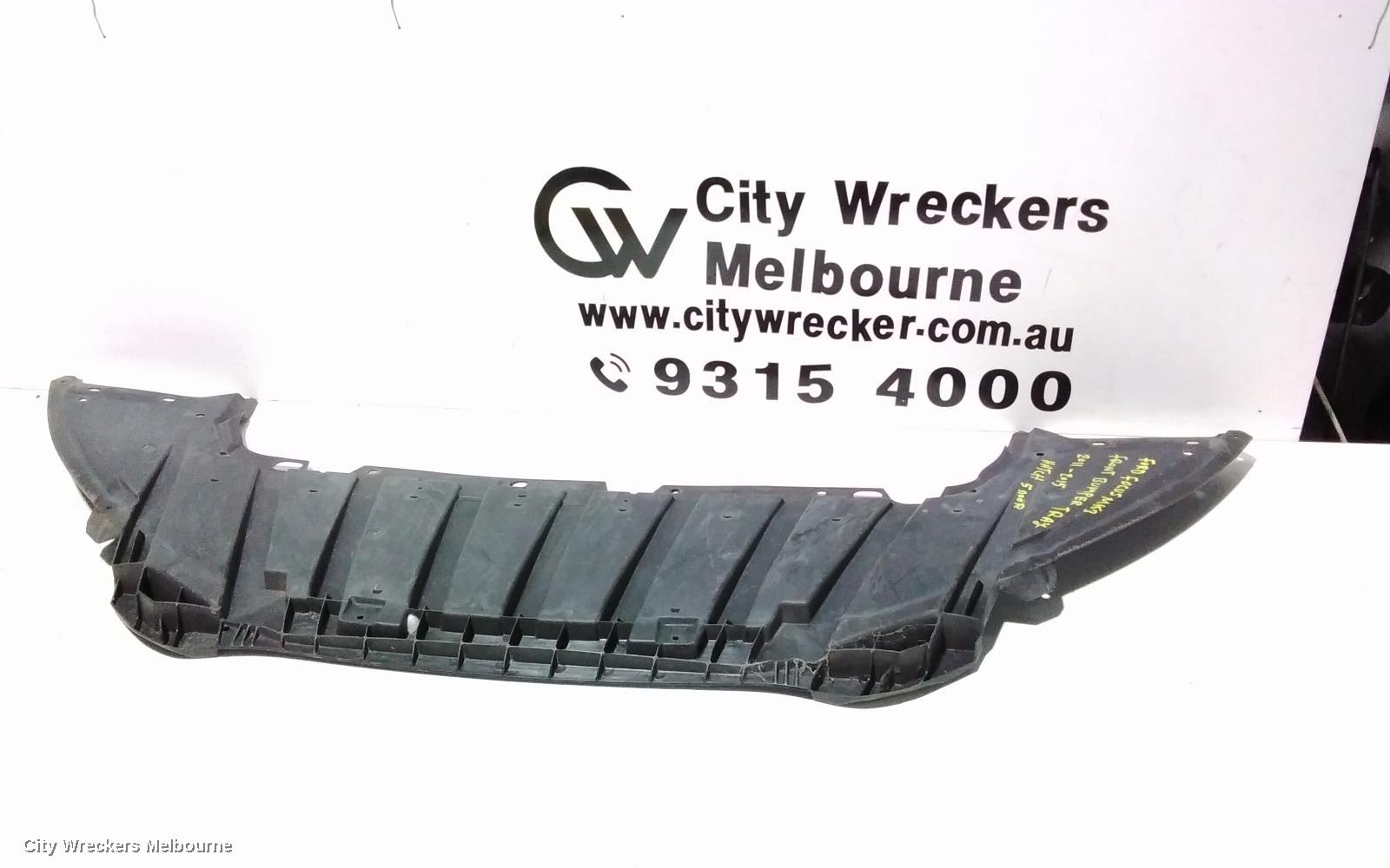 FORD FOCUS, LW 05/2011 - 08/2015, UNDER BUMPER LOWER SPLASH TRAY: 108495