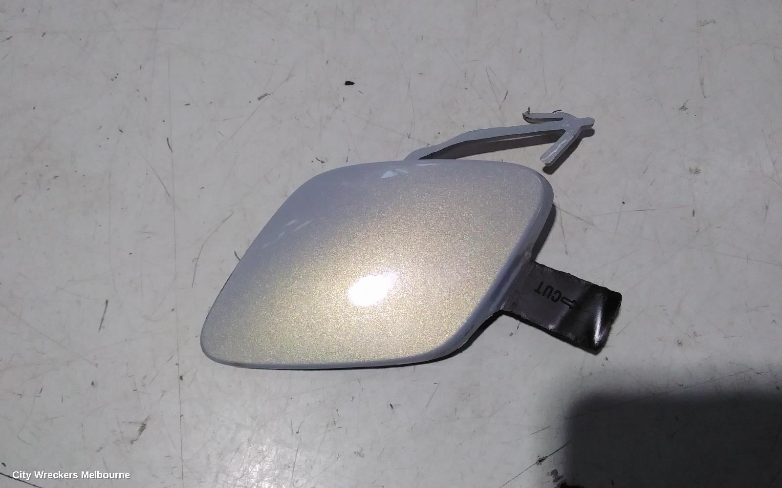 HONDA HRV, RV, 12/2021 ONWARDS, TOWHOOK COVER : 108510