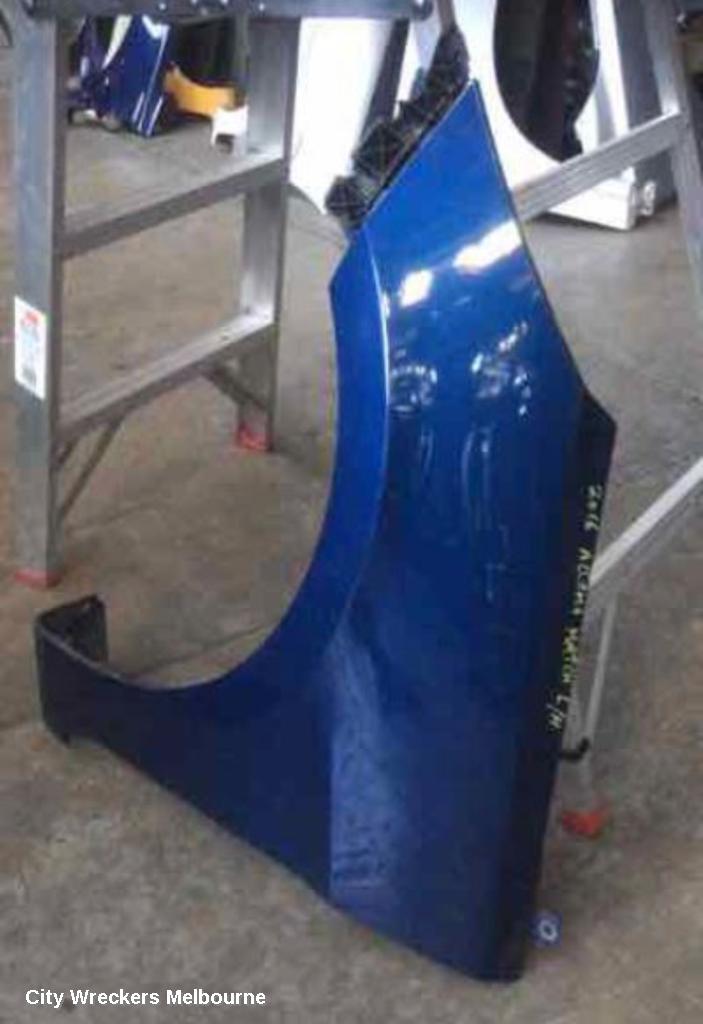 HYUNDAI ACCENT LEFT GUARD, RB, NON INDICATOR TYPE, 07/2011 - 12/2019