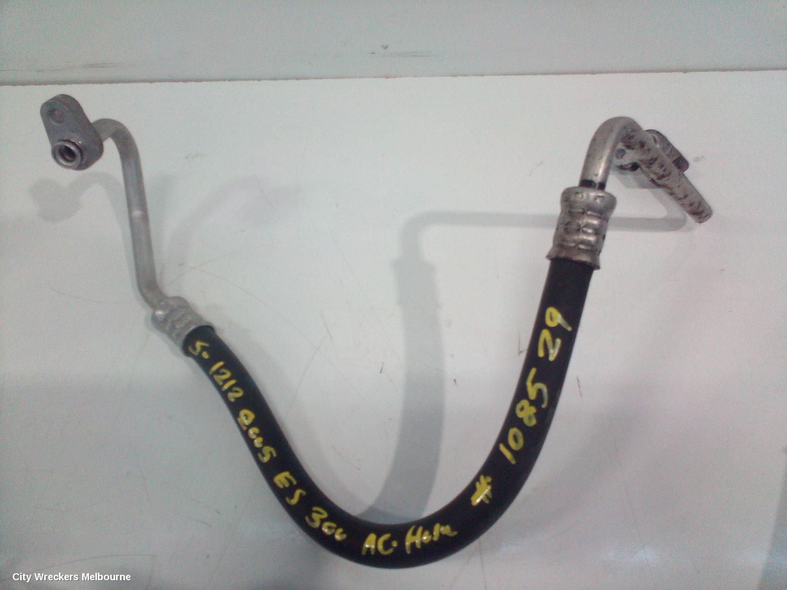 LEXUS ES300 (92-05) A/C HOSES, XV30, 10/2001 - 12/2005