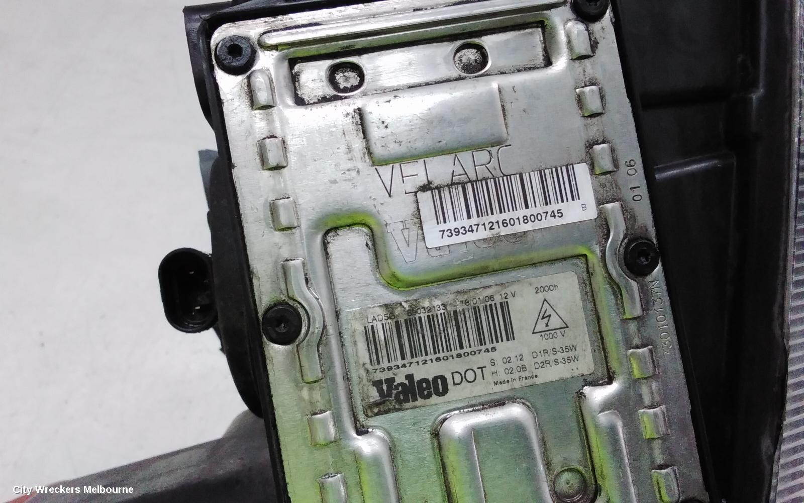 CHRYSLER 300C LEFT HEADLAMP, XENON, 11/2005 - 12/2011