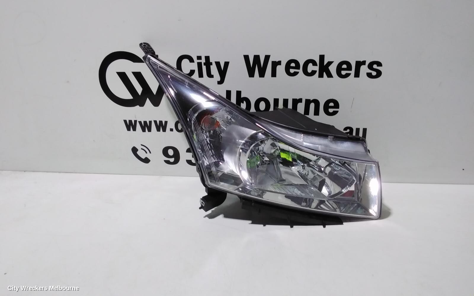 HOLDEN CRUZE RIGHT HEADLAMP, JH, EQUIPE/CD, 01/2015 - 01/2017