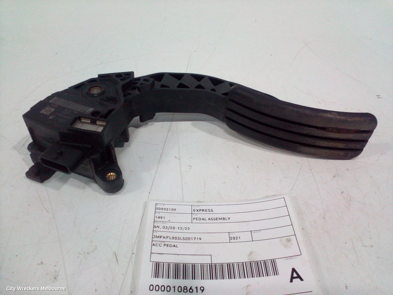 MITSUBISHI EXPRESS PEDAL ASSEMBLY, SN, ACCELERATOR PEDAL, 03/2020 - 12/2022