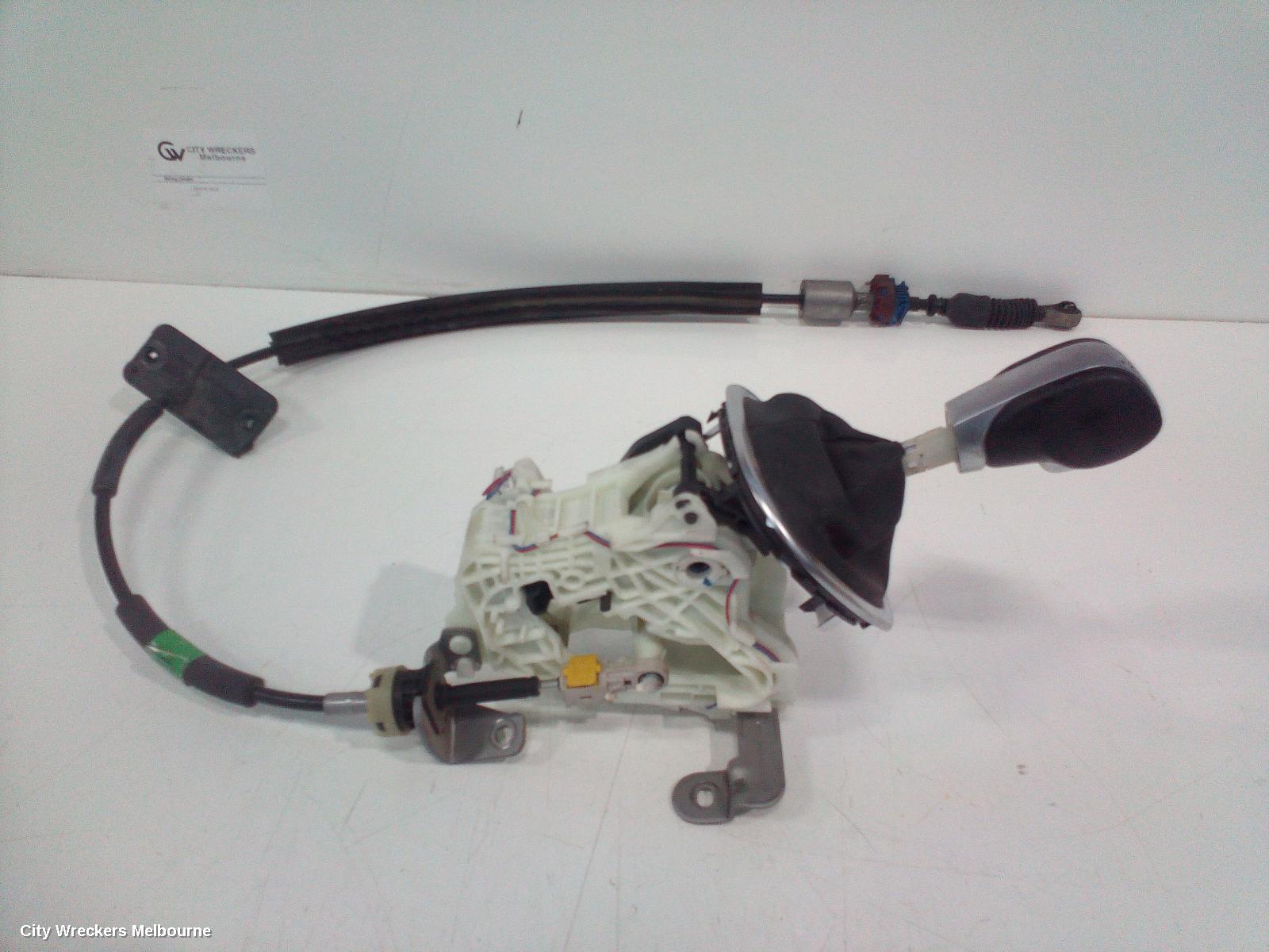 MITSUBISHI EXPRESS GEAR STICK/SHIFTER, SN, AUTO T/M, 03/2020 - 12/2022