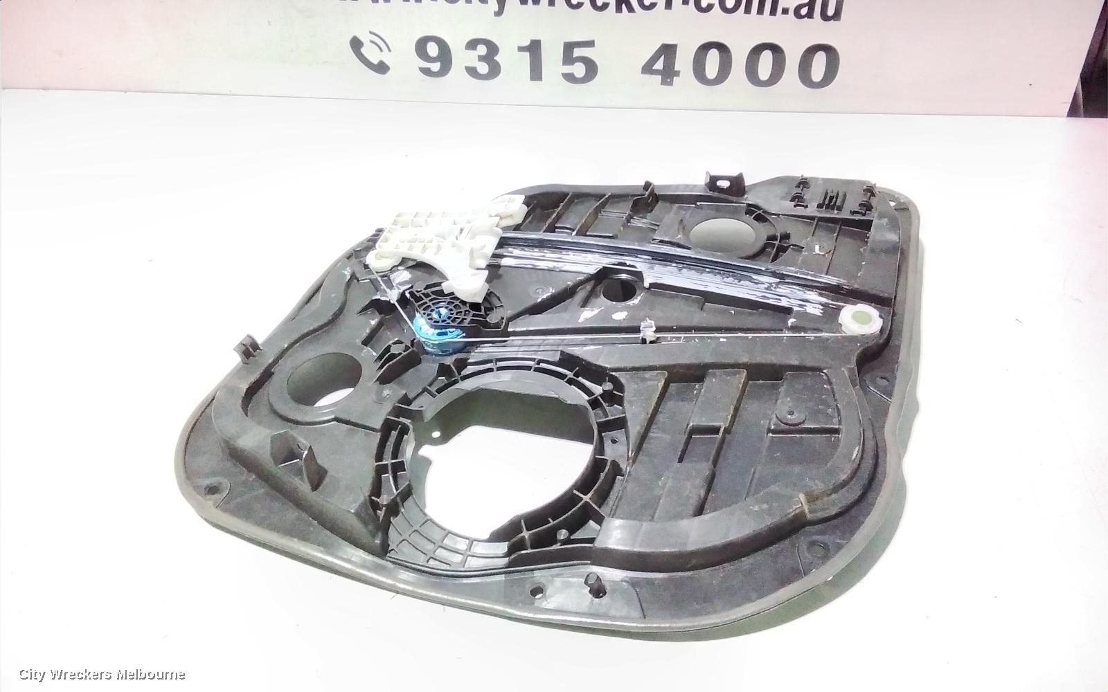 HYUNDAI I30 RIGHT REAR WND REG/MOTOR, PD, HATCH (S. KOREA VIN KMHH), DOOR REG ASSY (REG AND MOTOR), 03/2017 ONWARDS
