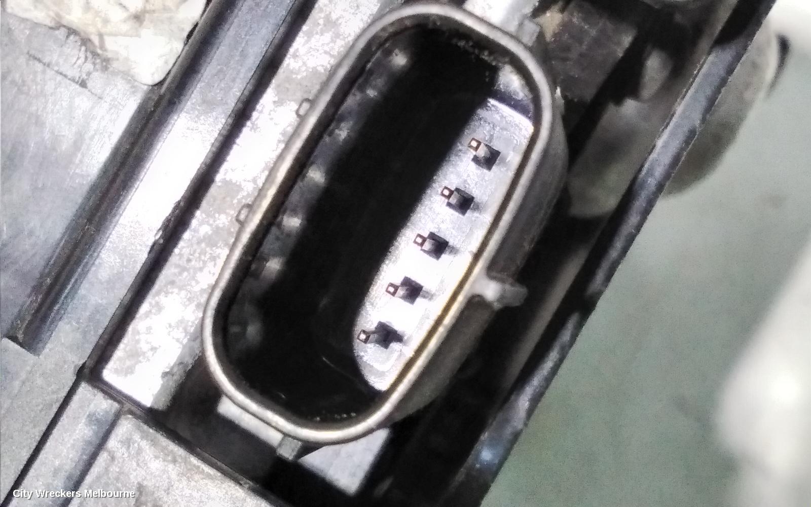 KIA SORENTO, UM, 03/2015 - 02/2020, 2013DJ8291: 108642
