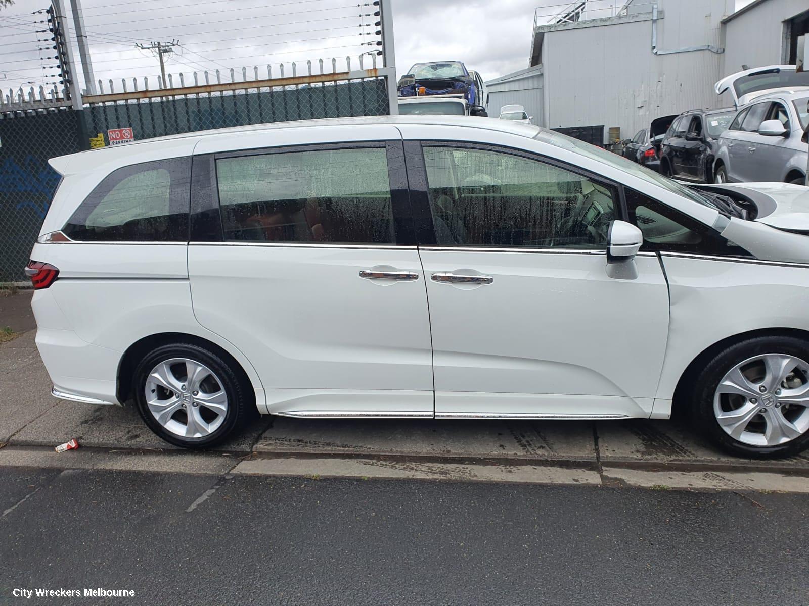 HONDA ODYSSEY LEFT REAR DOOR/SLIDING, RC1, 02/2014 - 12/2020