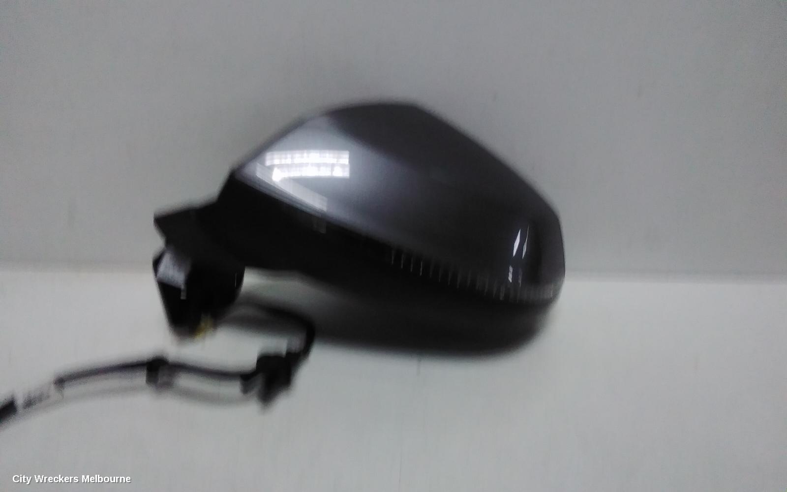 AUDI Q7 LEFT DOOR MIRROR, 4M, POWER FOLD, W/ LANE ASSIST, NON CAMERA TYPE, 09/2015 - 03/2020