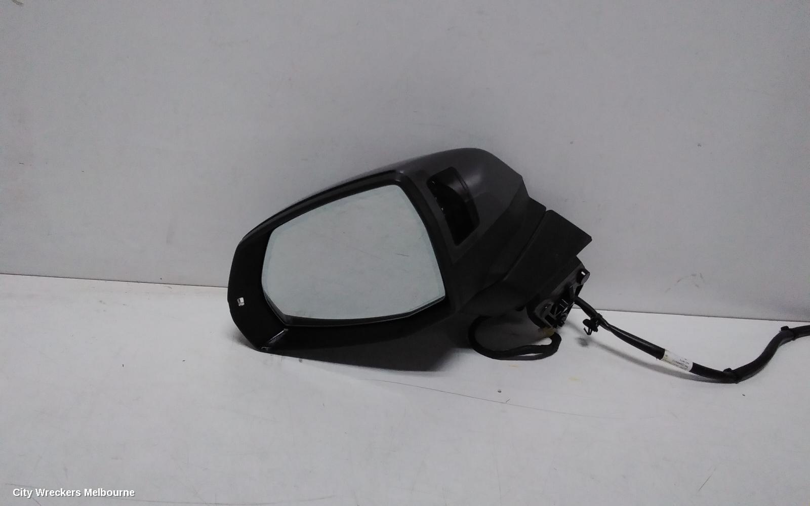 AUDI Q7 LEFT DOOR MIRROR, 4M, POWER FOLD, W/ LANE ASSIST, NON CAMERA TYPE, 09/2015 - 03/2020