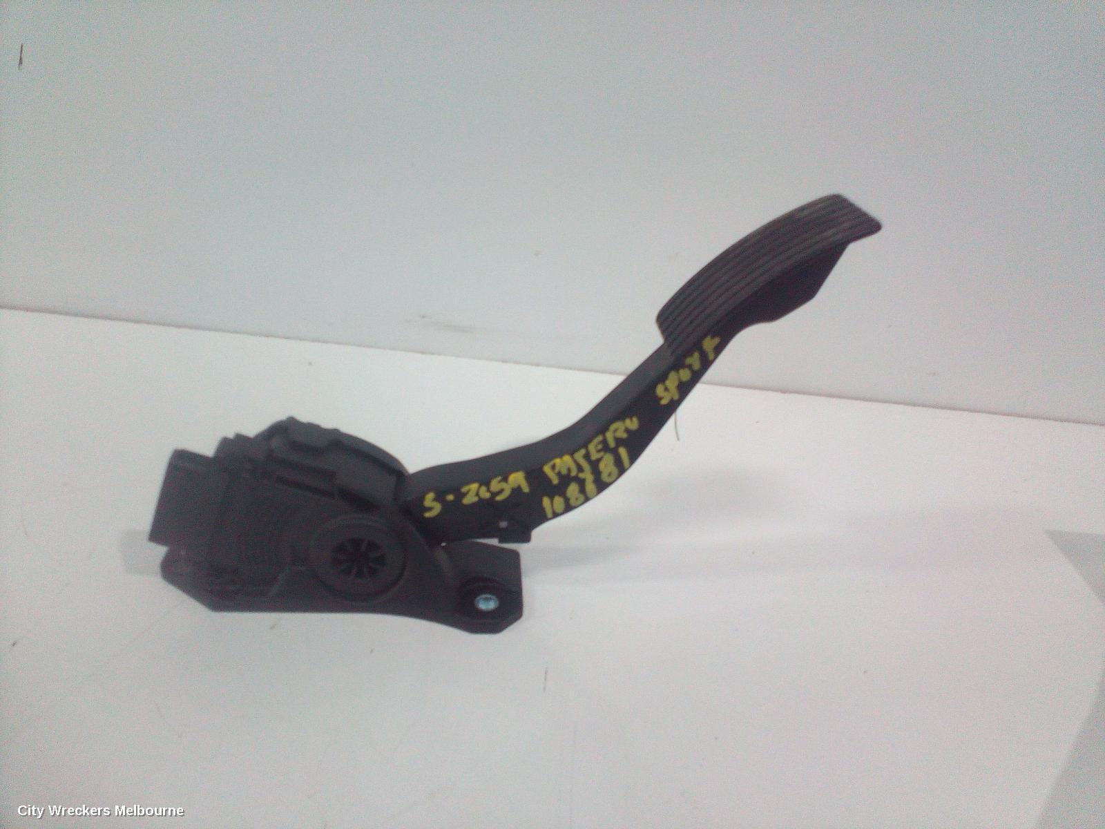 MITSUBISHI PAJERO PEDAL ASSEMBLY, QE, PAJERO SPORT, ACCELERATOR PEDAL, 10/2015 ONWARDS