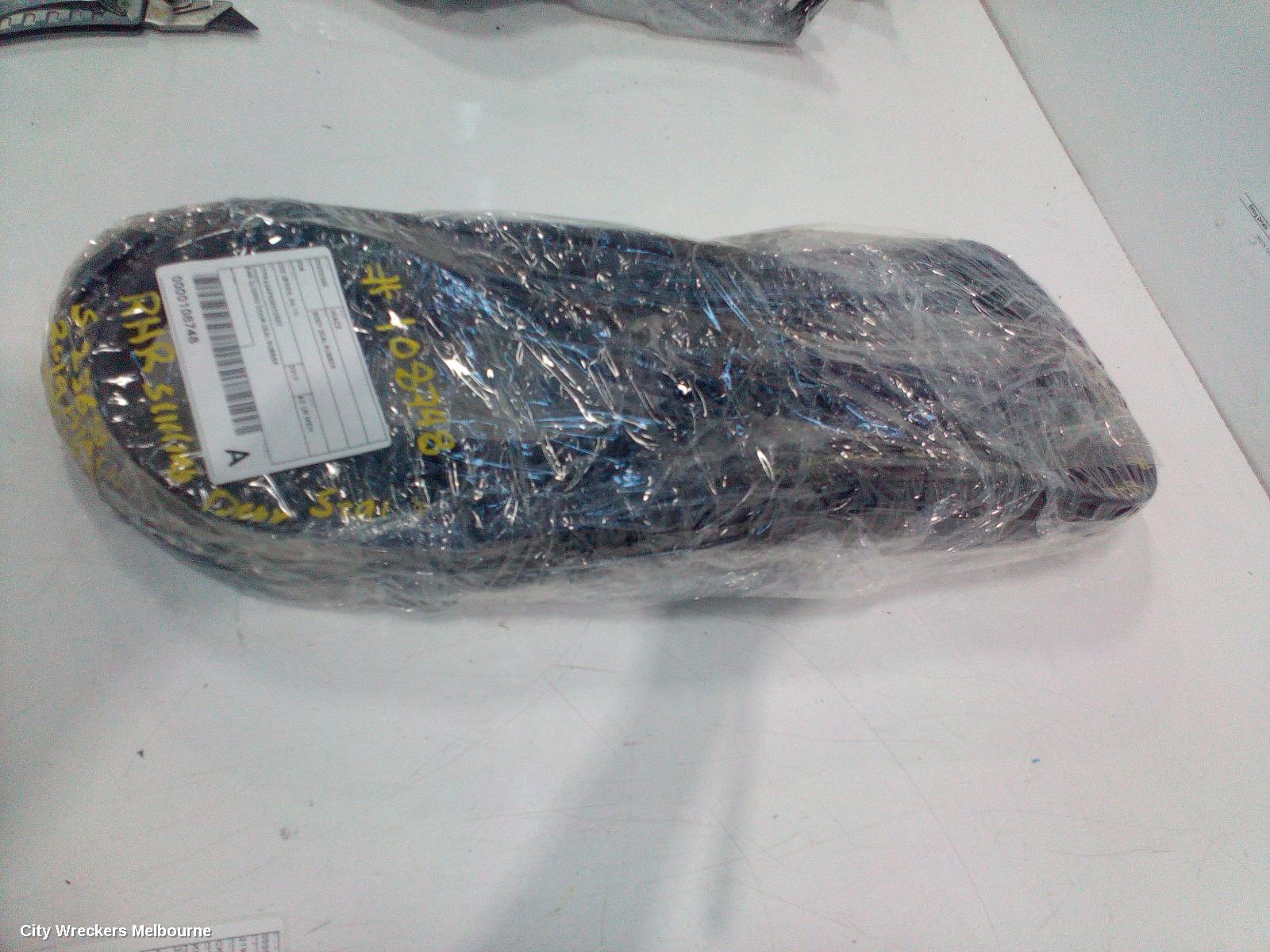 TOYOTA HIACE SEAL, RHR SLIDIND DOOR SEAL RUBBER: 108748, RH REAR RUBBER SEAL, 300 SERIES, 02/2019 ONWARDS