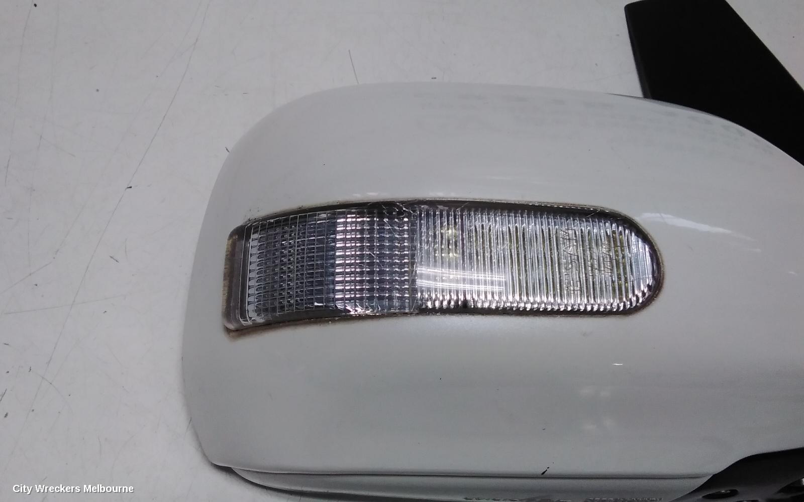 TOYOTA ESTIMA RIGHT DOOR MIRROR, XR30/XR40, 7 WIRE, BIG PLUG, CHROME COVER, BLUE GLASS, 03-06 (IMPORT)