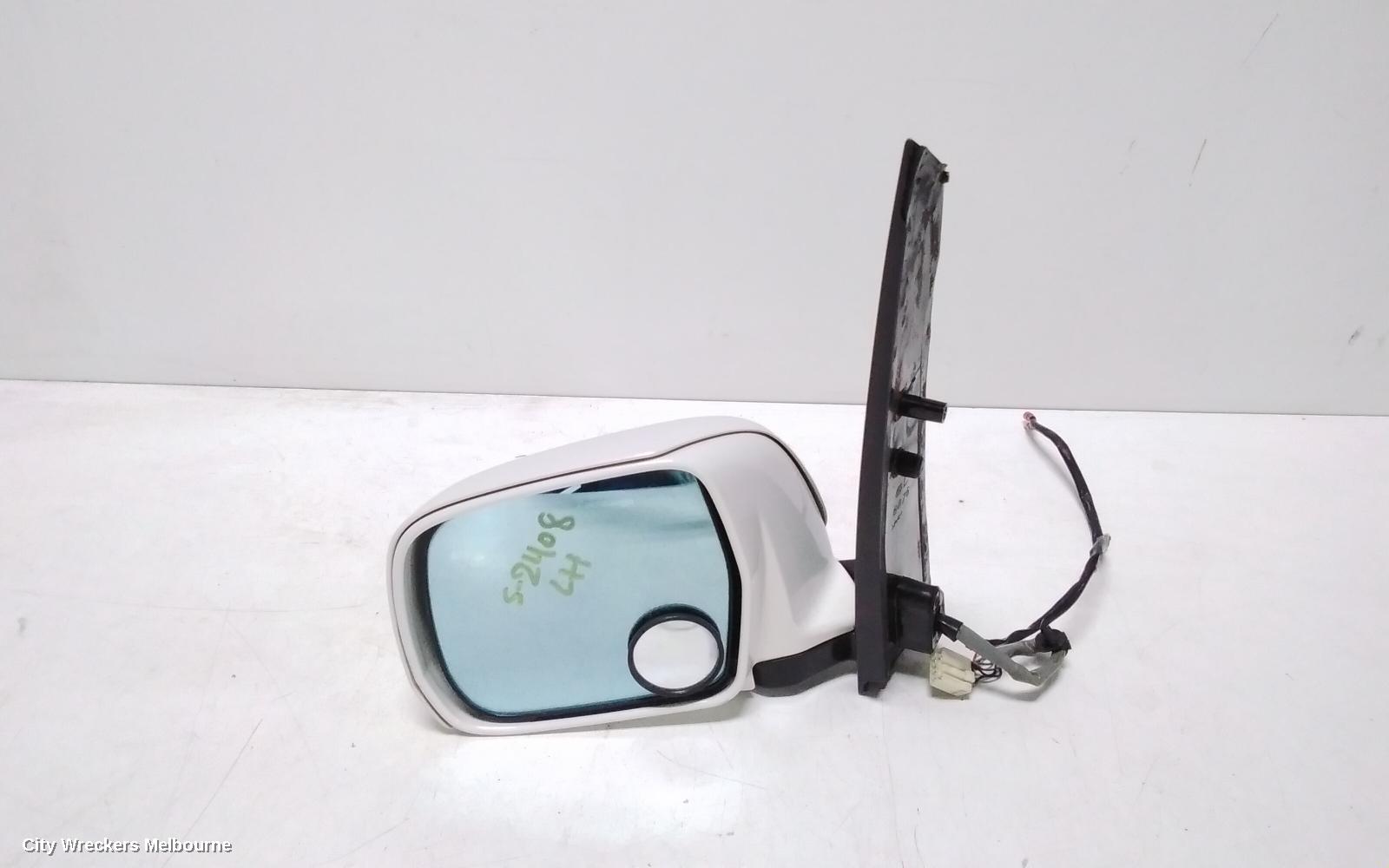 TOYOTA ESTIMA LEFT DOOR MIRROR, XR30/XR40, 7 WIRE, BIG PLUG, NATURAL BLACK, CLEAR GLASS, 03-06 (IMPORT)