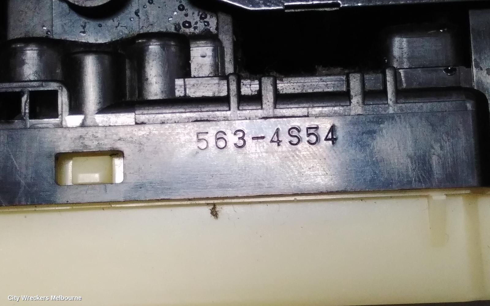 TOYOTA ESTIMA PWR DR WIND SWITCH, RH FRONT (MASTER SWITCH), XR50, 05-19 (IMPORT)