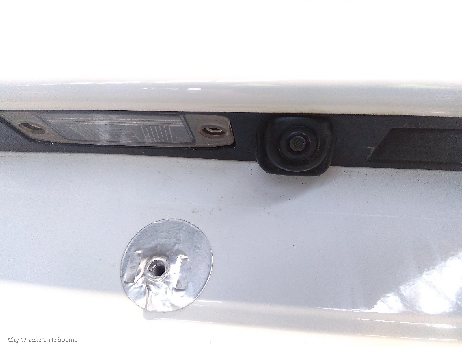 HYUNDAI KONA BOOTLID/TAILGATE, TAILGATE, OS, N SPOILER TYPE, 09/2017 ONWARDS