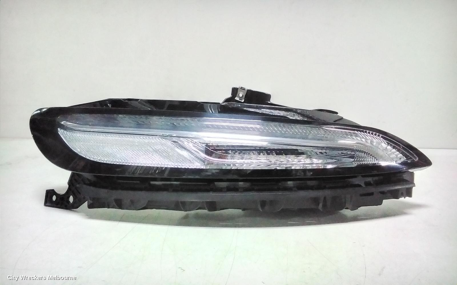 JEEP CHEROKEE RIGHT INDICATOR/FOG/SIDE, DAYTIME RUNNING LAMP, KL, 02/2014 - 03/2018