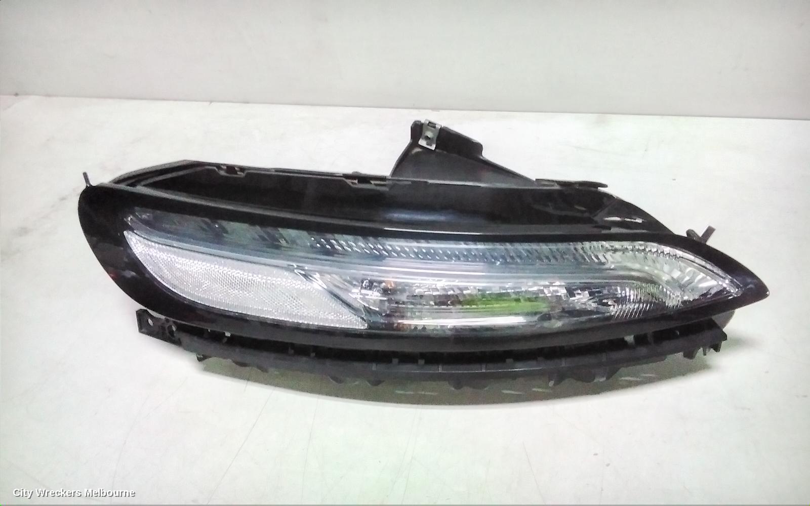 JEEP CHEROKEE RIGHT INDICATOR/FOG/SIDE, DAYTIME RUNNING LAMP, KL, 02/2014 - 03/2018