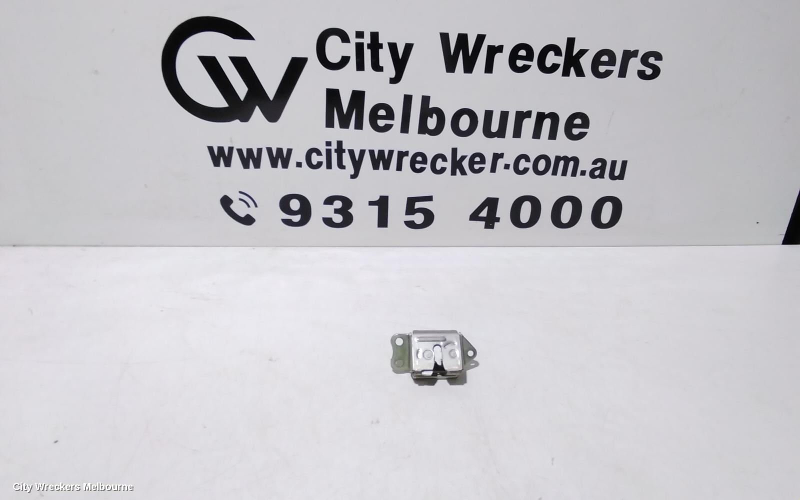 TOYOTA ECHO DOOR/BOOT/GATE LOCK, TAILGATE LOCK, 3DR/5DR HATCH, NON KEYLESS ENTRY TYPE, NCP10R, 10/1999 - 12/2002