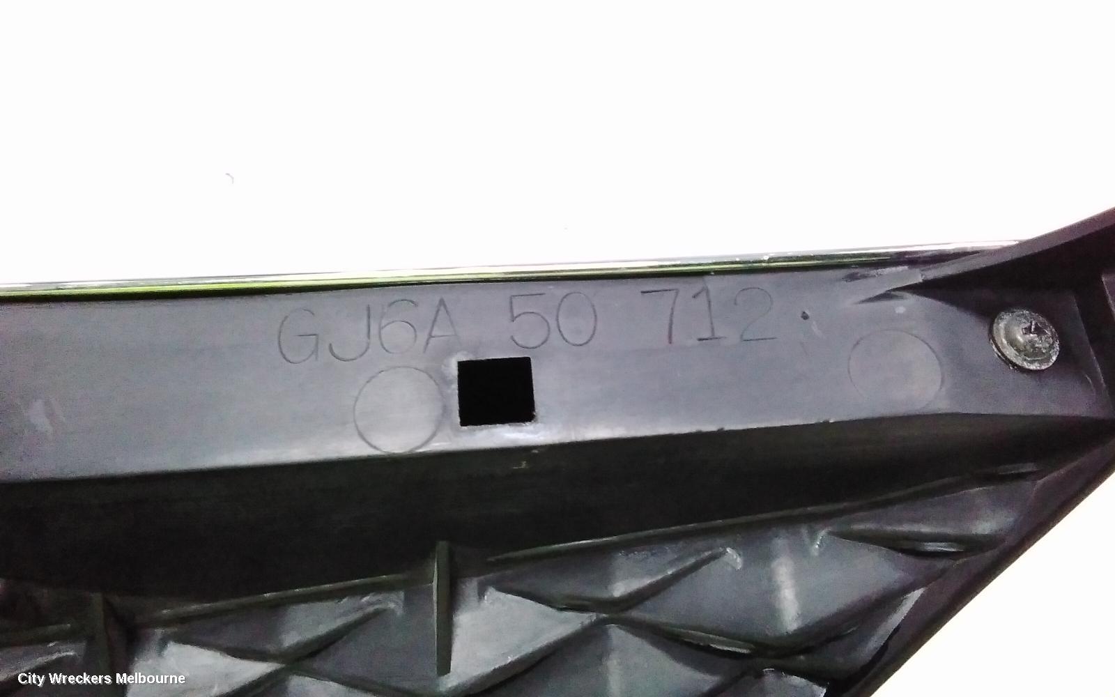 MAZDA 6 GRILLE, RADIATOR GRILLE, GG/GY, CHROME MESH TYPE, 09/2002 - 07/2005