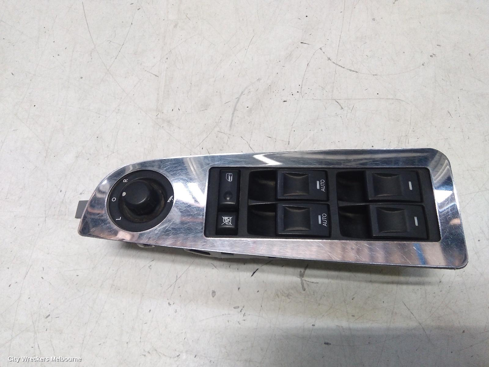 CHRYSLER 300C PWR DR WIND SWITCH, RH FRONT (MASTER SWITCH), NON ILLUMINATION, LH & RH FRONT AUTO WINDOWS, P/N 04602781AA, 11/2005 - 12/2011