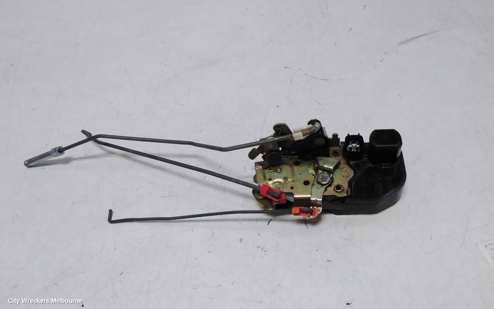 CHRYSLER 300C DOOR/BOOT/GATE LOCK, LEFT FRONT DOOR LOCK, SEDAN/WAGON, 11/2005 - 12/2011