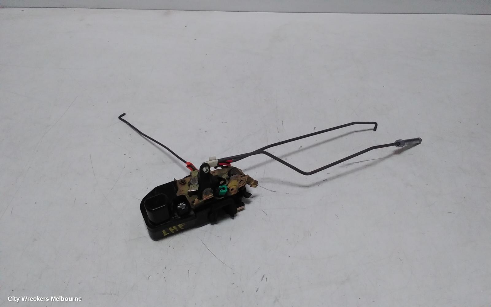 CHRYSLER 300C DOOR/BOOT/GATE LOCK, LEFT FRONT DOOR LOCK, SEDAN/WAGON, 11/2005 - 12/2011